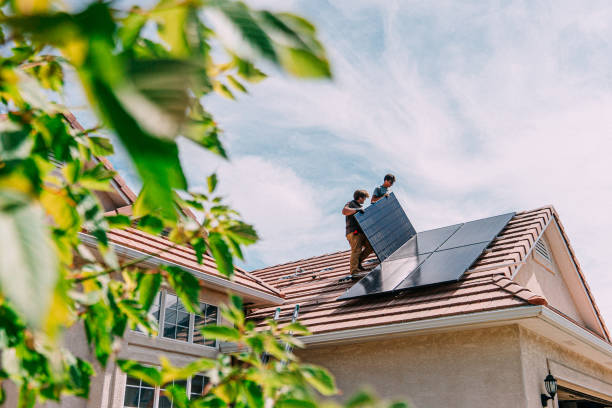 Best Roof Gutter Cleaning  in Tri City, OR
